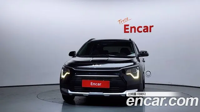 Kia Niro — Фото автомобиля 3