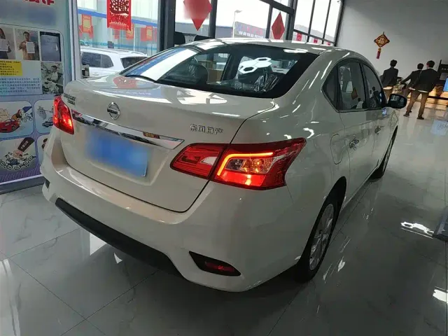 Nissan Sylphy — Фото автомобиля 4