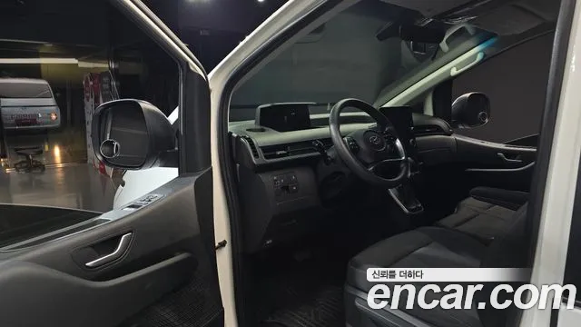 Hyundai Staria — Фото автомобиля 15
