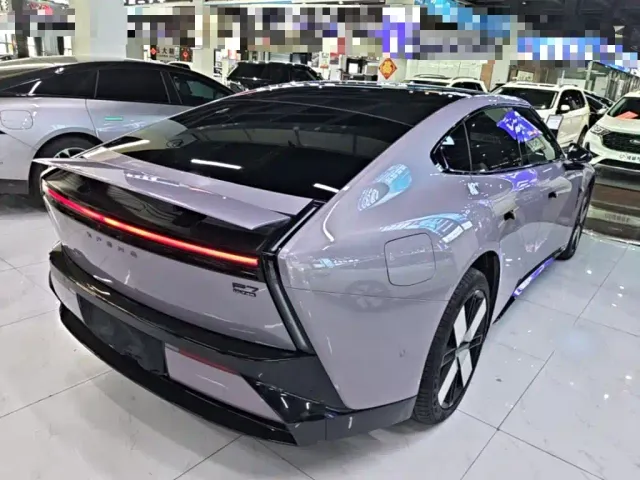 Xpeng P7 — Фото автомобиля 6