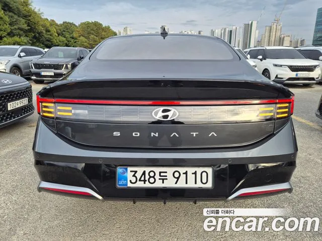 Hyundai Sonata — Фото автомобиля 5