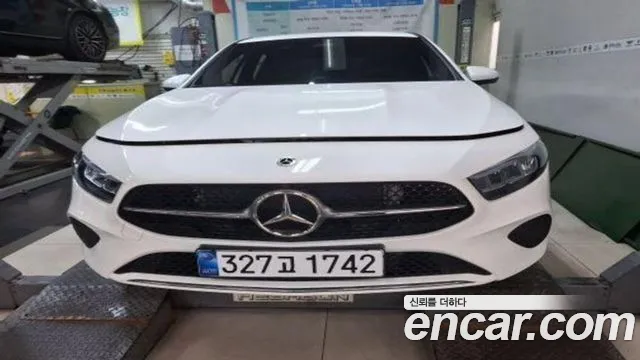 Mercedes-Benz A-Class W177 — Фото автомобиля 19