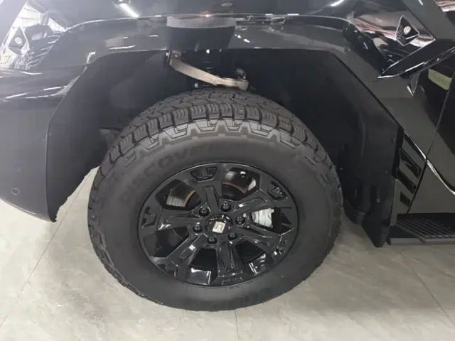 Tank 400 — Фото автомобиля 22