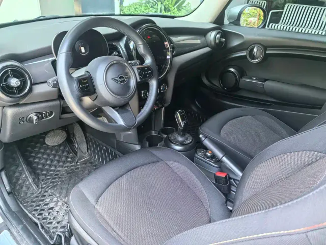 MINI Hatch — Фото автомобиля 8