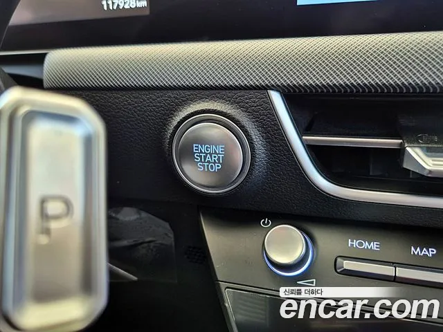 Hyundai Sonata — Фото автомобиля 13