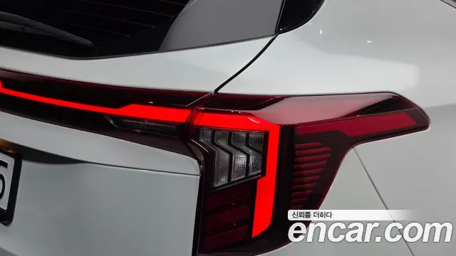 Kia Seltos New — Фото автомобиля 8