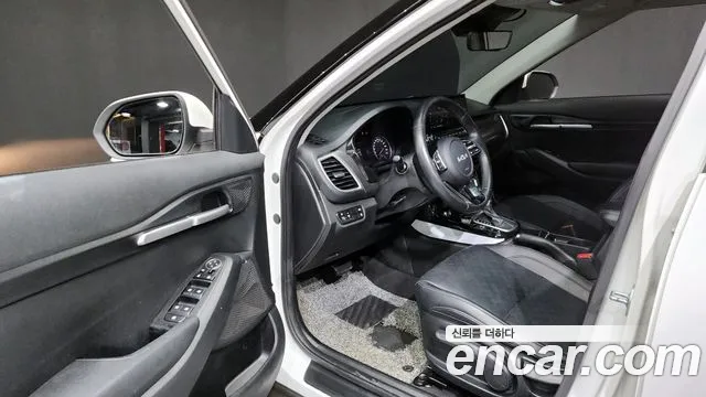 Kia Seltos Seltos Бензин 1.6 турбо 2WD — Фото автомобиля 10