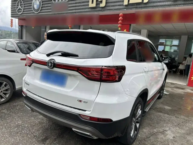 Changan CS75 — Фото автомобиля 12