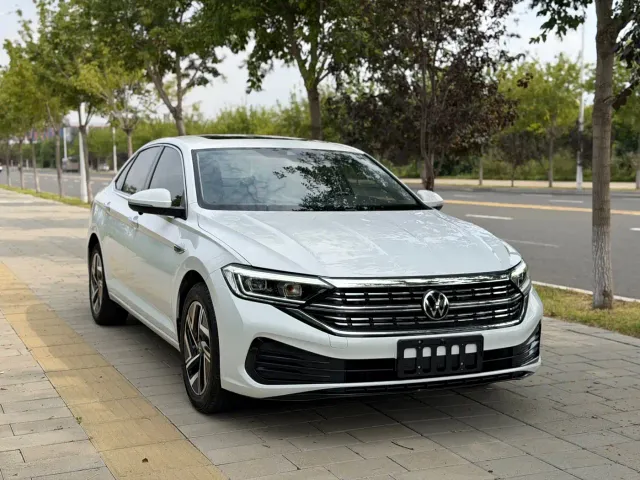 Volkswagen Sagitar — Фото автомобиля 3