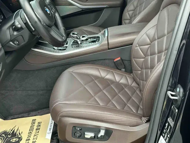 BMW X5 — Фото автомобиля 13