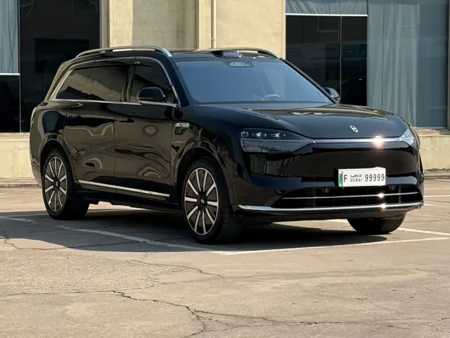 Aito M9 — Фото автомобиля 3