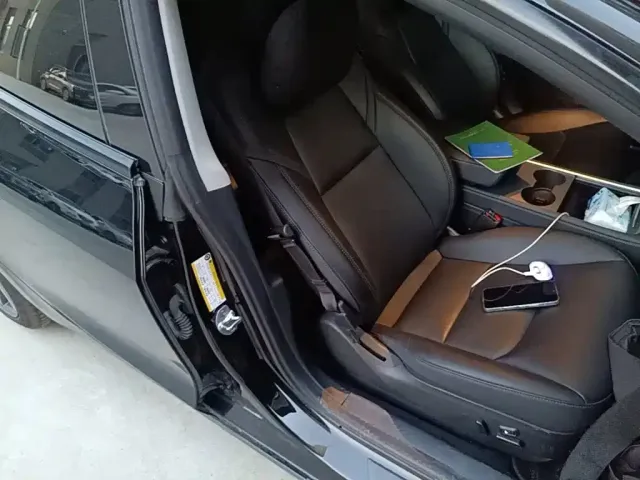 Tesla Model 3 2022 Model Rear-Wheel Drive Version — Фото автомобиля 24