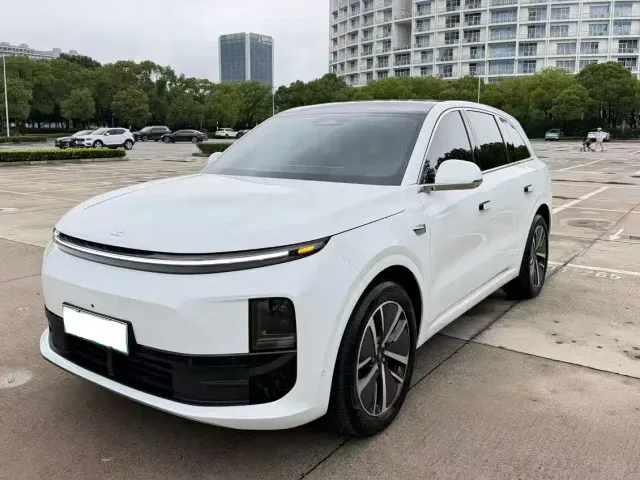 Фотография автомобиля — Li Auto L6