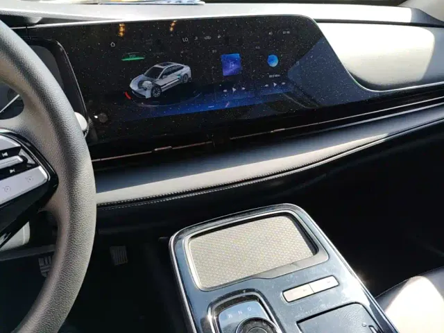 GAC Aion S Plus — Фото автомобиля 12