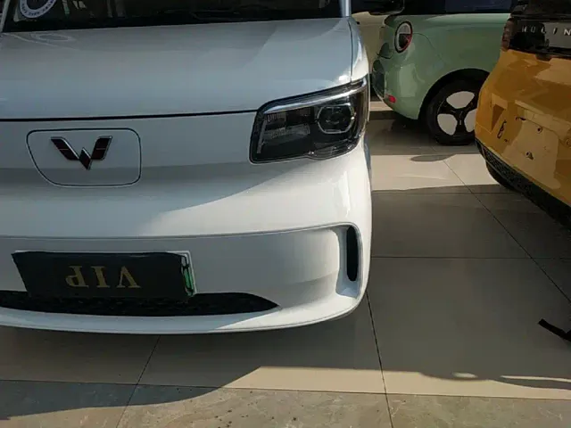 Wuling Zhiguang NEV — Фото автомобиля 23