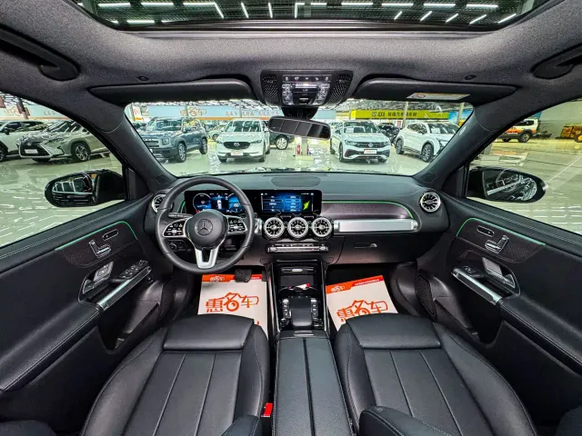 Mercedes-Benz GLB-Class — Фото автомобиля 6