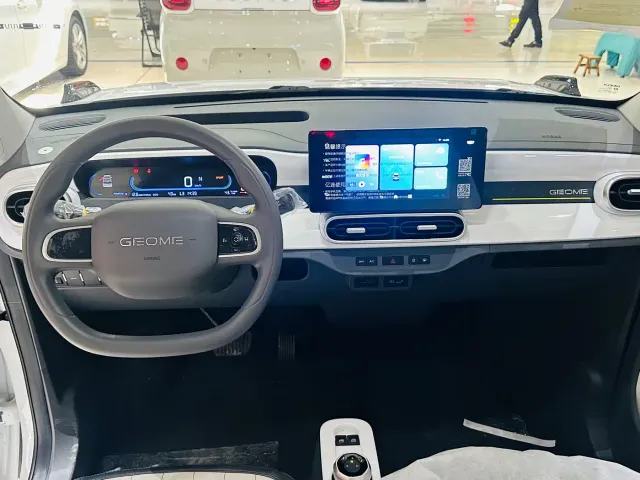 Geely Panda — Фото автомобиля 11