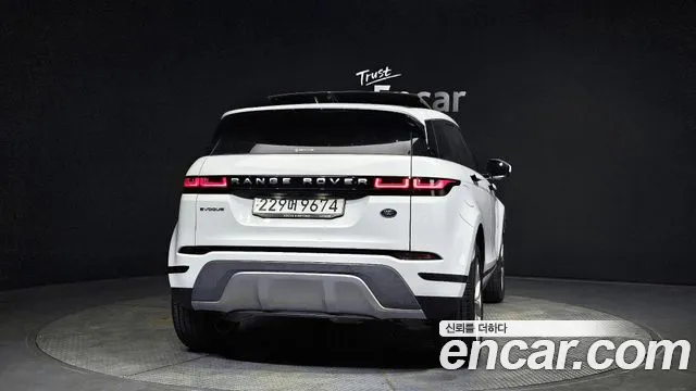 Land Rover Range Rover Evoque Range Rover Evoque 2 поколение — Фото автомобиля 2