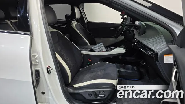 Kia EV6 — Фото автомобиля 16