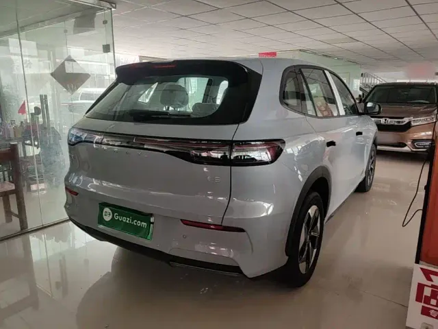 Geely Galaxy E5 — Фото автомобиля 6