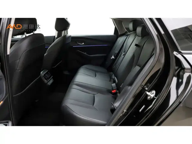 Honda Accord — Фото автомобиля 7