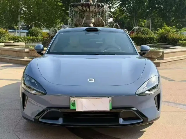 Xiaomi SU7 — Фото автомобиля 2