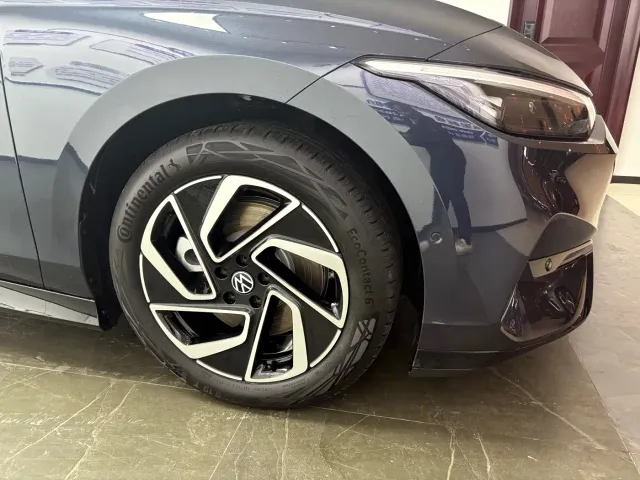Volkswagen ID.7 Vizzion — Фото автомобиля 4