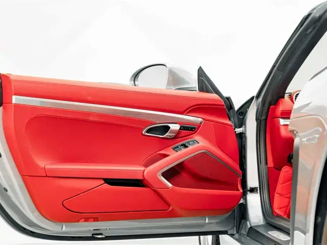 Porsche 718 — Фото автомобиля 18