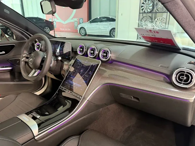 Mercedes-Benz C-Class — Фото автомобиля 23