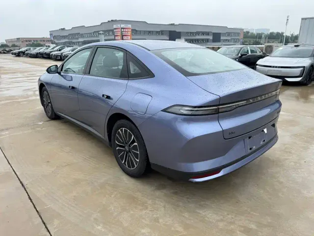 Nissan N6 — Фото автомобиля 8