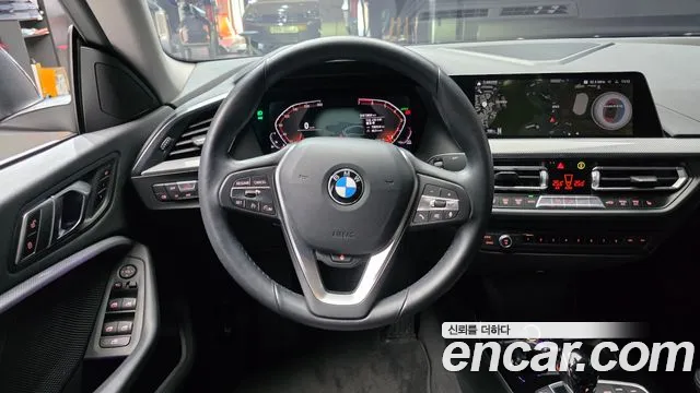 BMW 2-Series — Фото автомобиля 13