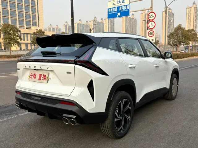 Geely Boyue — Фото автомобиля 7