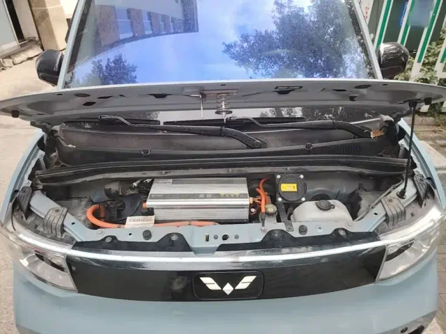 Wuling Hongguang Mini EV — Фото автомобиля 19