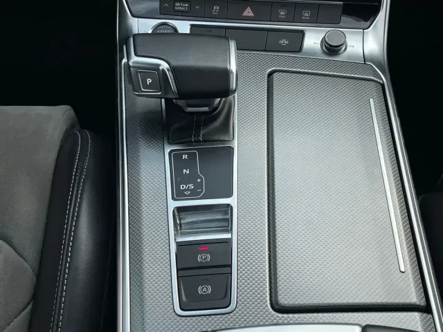 Audi A6L — Фото автомобиля 11
