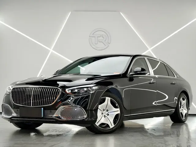 Фотография автомобиля — Mercedes-Benz Maybach S-Class