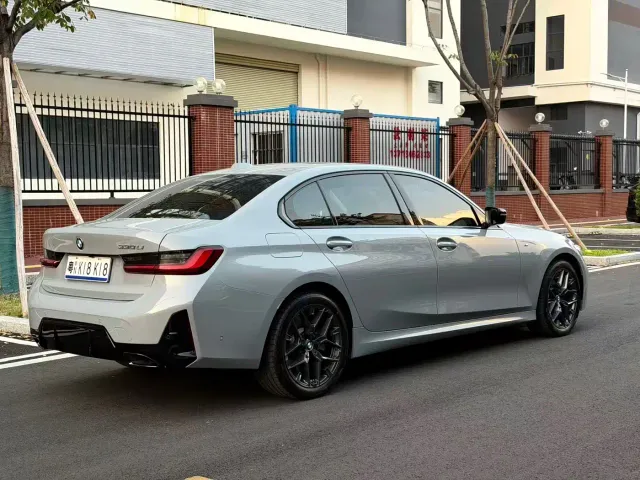 BMW 3 Series — Фото автомобиля 4