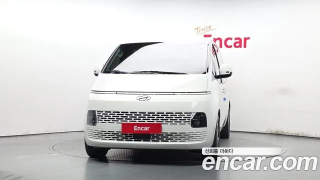 Hyundai Staria — Фото автомобиля 3