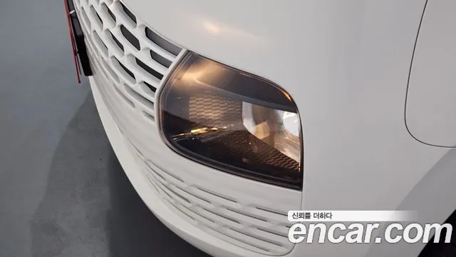 Hyundai Staria Staria L3.5 Инвалидная коляска Подъёмник/Slope — Фото автомобиля 18