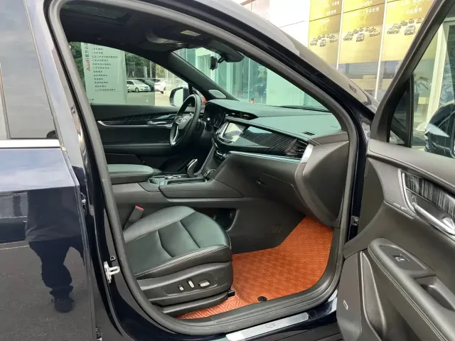 Cadillac XT6 — Фото автомобиля 19