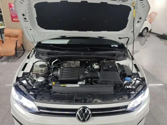 Volkswagen Polo — Фото автомобиля 19