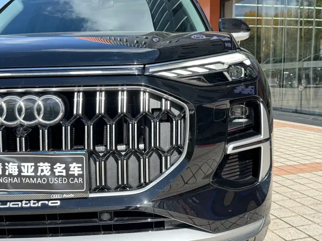 Audi Q6 — Фото автомобиля 4