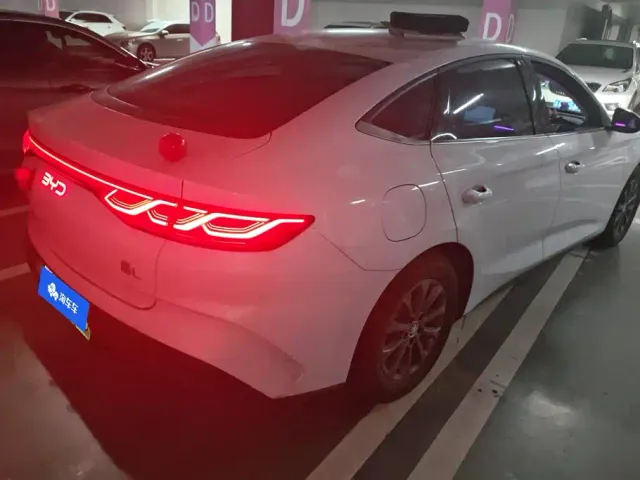 BYD Qin L — Фото автомобиля 3