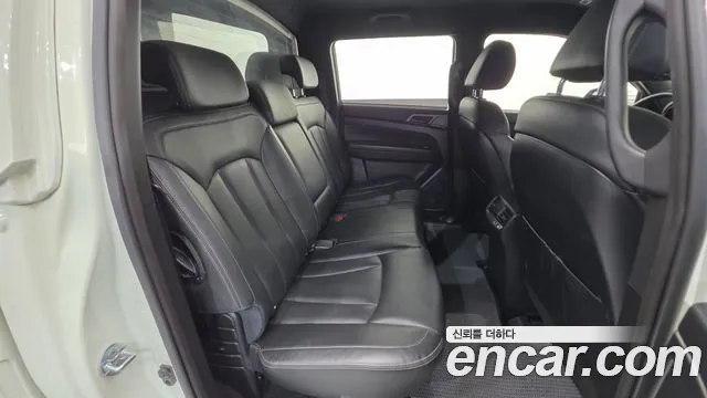 KG_Mobility_Ssangyong Rexton Новый Rexton Sport Khan Дизель 2.2 4WD — Фото автомобиля 29