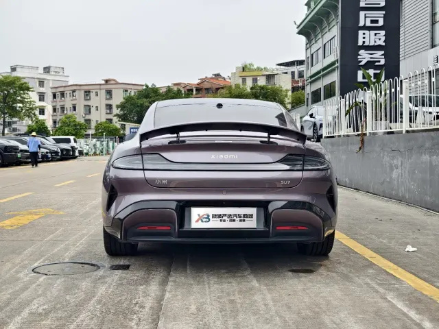 Xiaomi SU7 — Фото автомобиля 5