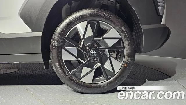 Hyundai Kona Kona (SX2) Бензин 1.6 турбо 2WD — Фото автомобиля 21