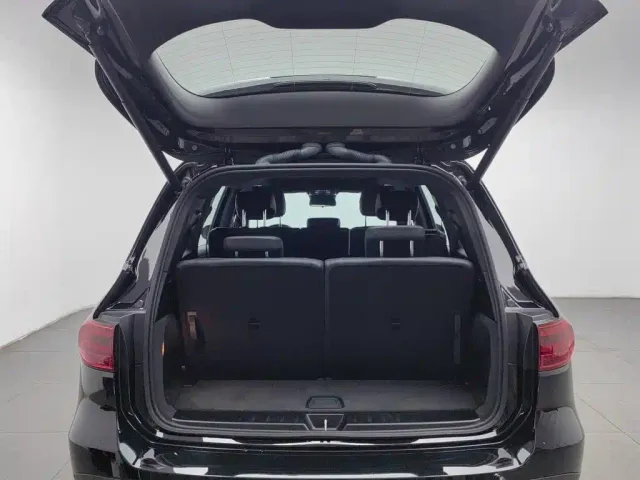 Mercedes-Benz GLB-Class — Фото автомобиля 16
