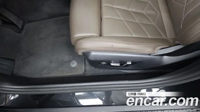 BMW 5-Series — Фото автомобиля 27