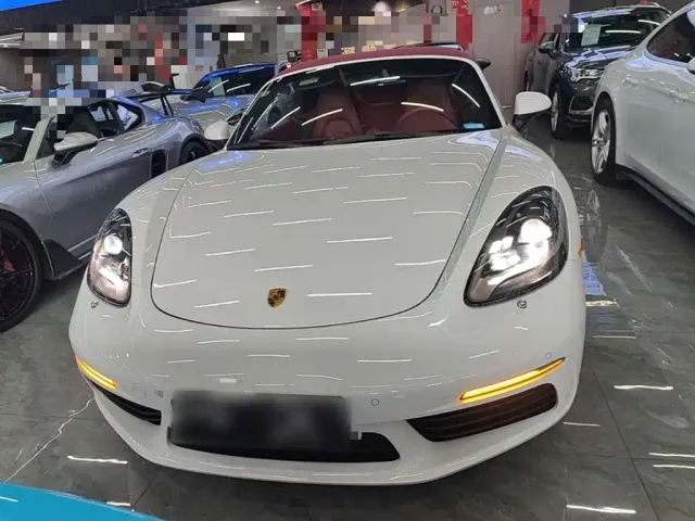 Porsche 718 — Фото автомобиля 2