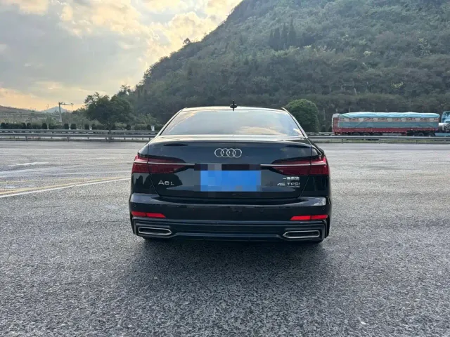 Audi A6L — Фото автомобиля 6
