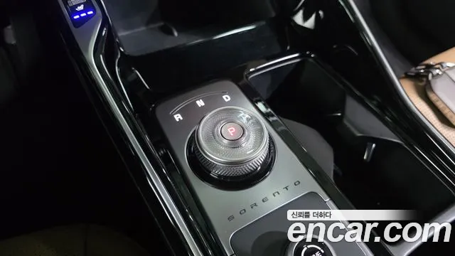 Kia Sorento — Фото автомобиля 12